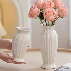 Modern Flower Holder